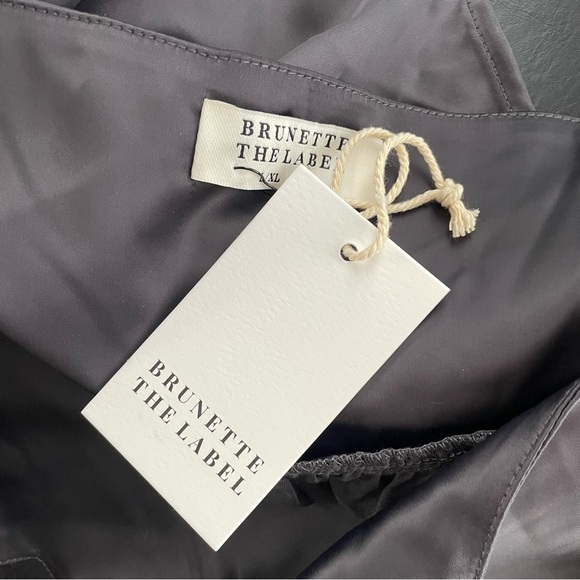 NWT Brunette The Label Satin Baby Doll Crop Top Ruffled Tank Charcoal Size L/XL - Picture 5 of 7